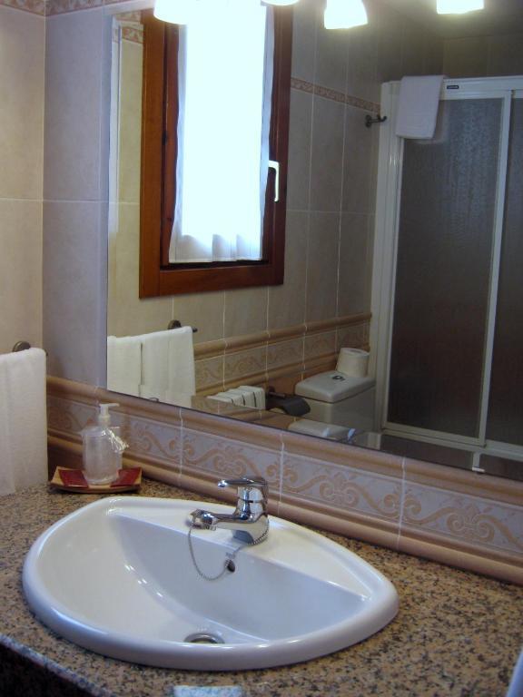 Casa La Abadia Pension Cerler Kamer foto